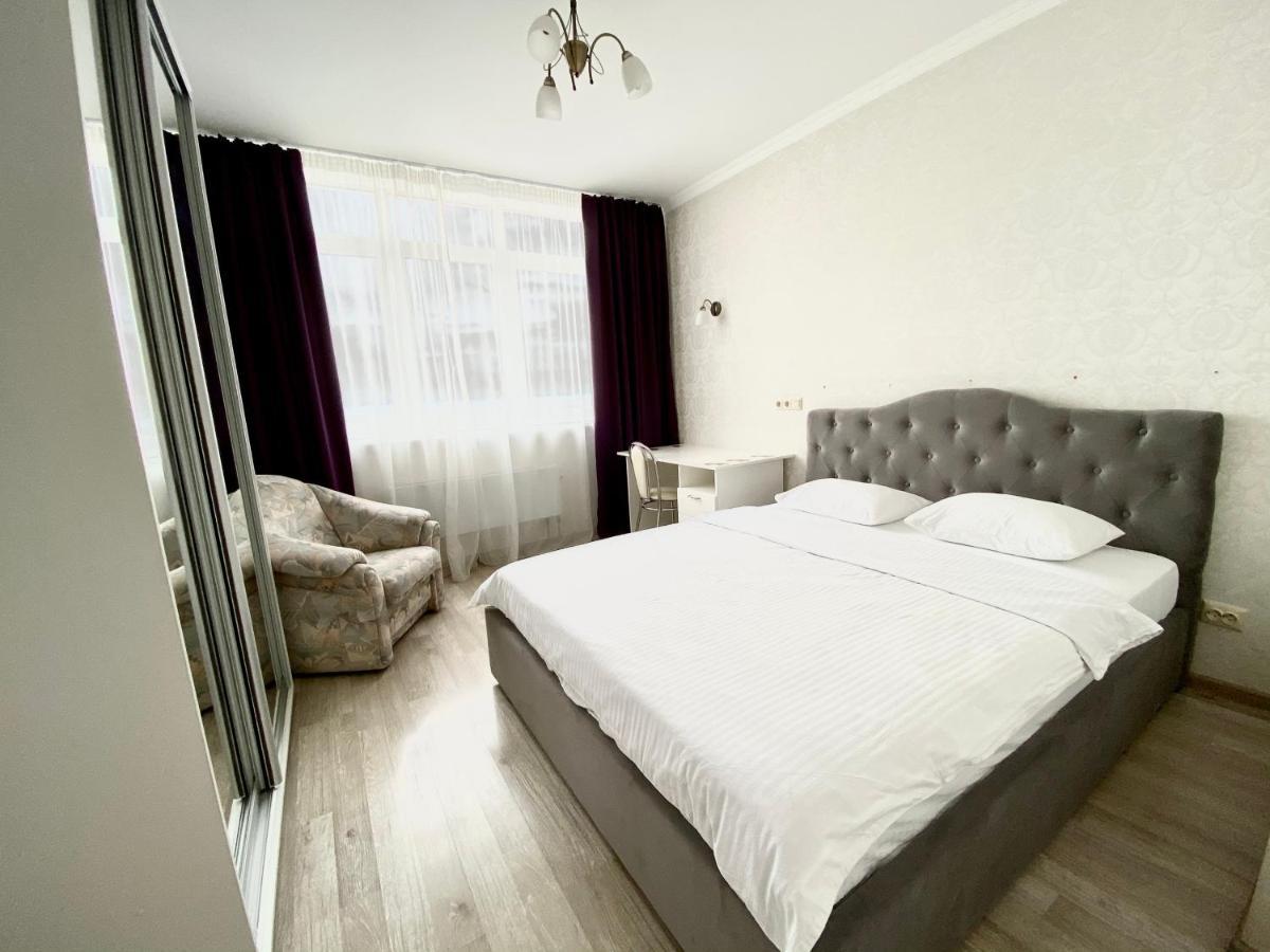 Apartments With Dnipro View Kiev Luaran gambar