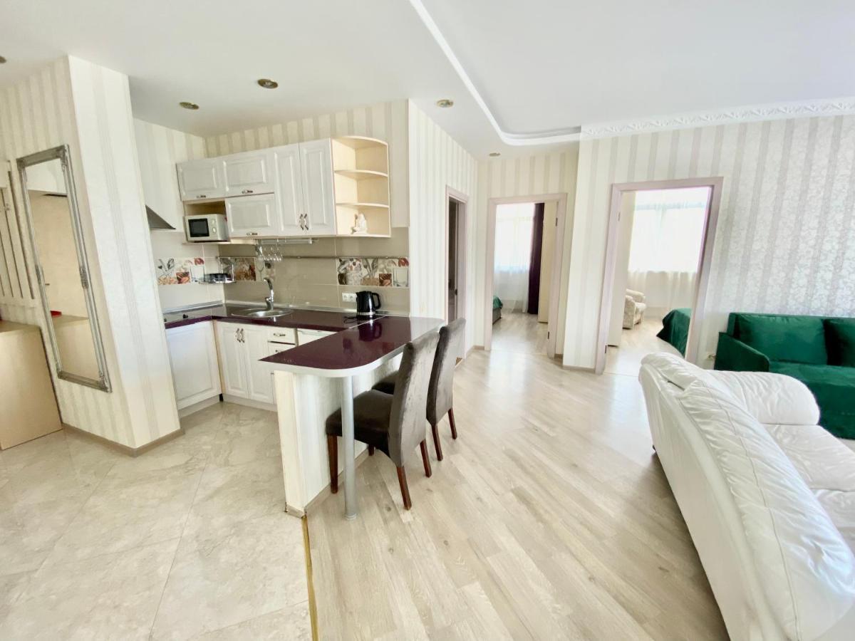 Apartments With Dnipro View Kiev Luaran gambar